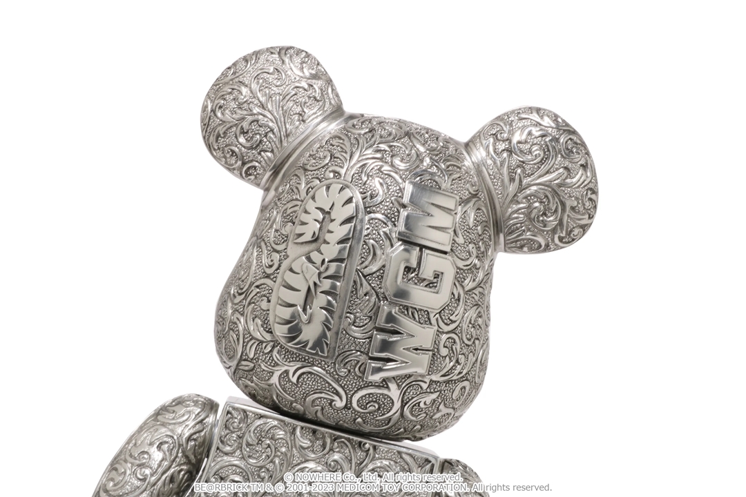 6/24 発売！BE@RBRICK × A BATHING APE “SHARK ROYAL SELANGOR” 400% (ベアブリック ア ベイシング エイプ)