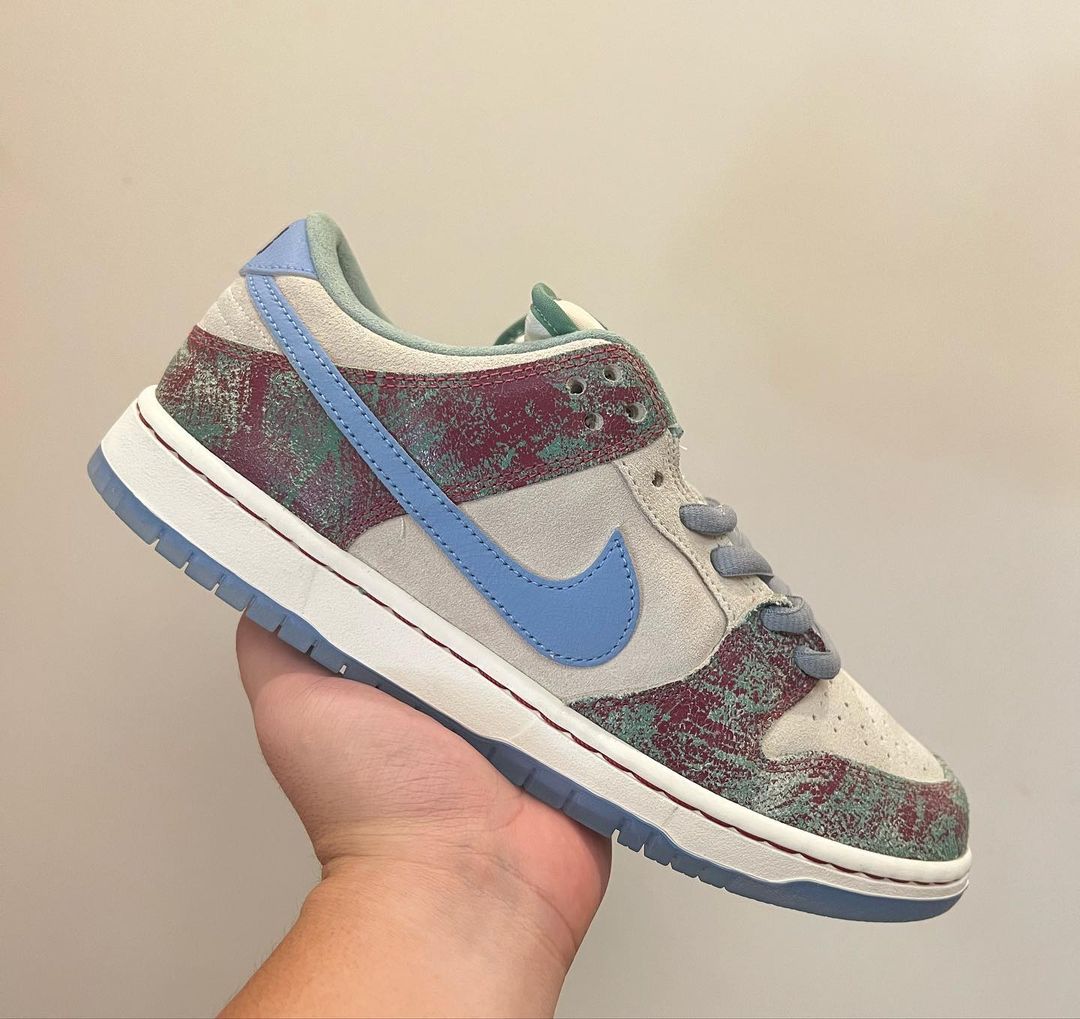 【国内 8/5 発売予定】クレンショースケートクラブ × ナイキ SB ダンク ロー (Crenshaw Skate Club NIKE SB DUNK LOW) [FN4193-100]