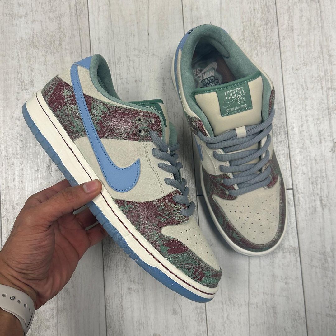 【国内 8/5 発売予定】クレンショースケートクラブ × ナイキ SB ダンク ロー (Crenshaw Skate Club NIKE SB DUNK LOW) [FN4193-100]