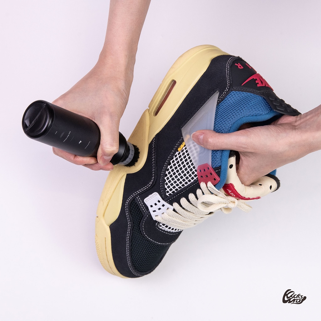 KicksWrapから直洗いが出来るスティック型シュークリーナー「Easy Shoe Cleaner」が3/30 20:00～予約開始 (キックスラップ)