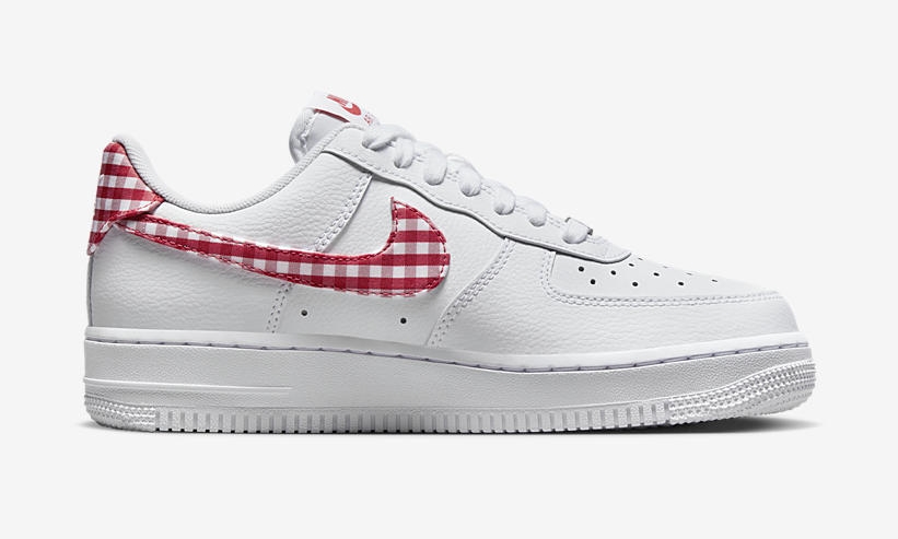 【国内 6/22、6/30 発売】ナイキ エア フォース 1 07 ロー ESS “ギンガムチェック/ホワイト” (NIKE AIR FORCE 1 07 LOW ESS “Gingham/White/Blue/Red”) [DZ2784-100/DZ2784-101]