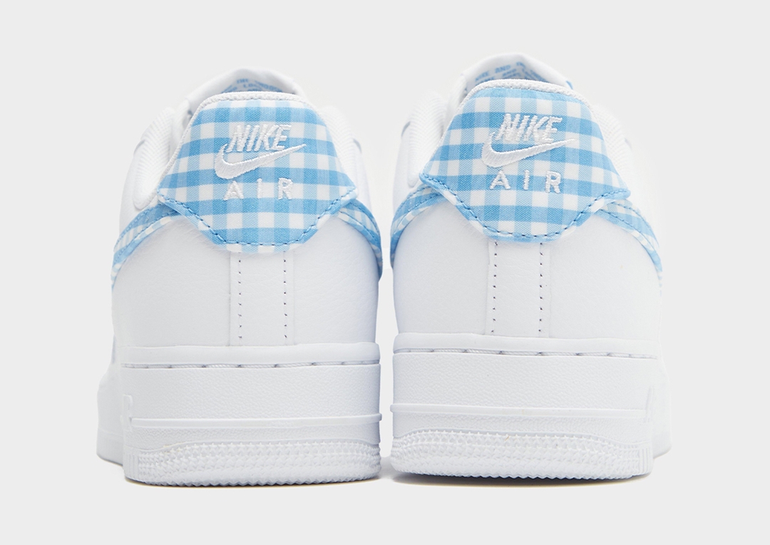 【国内 6/22、6/30 発売】ナイキ エア フォース 1 07 ロー ESS “ギンガムチェック/ホワイト” (NIKE AIR FORCE 1 07 LOW ESS “Gingham/White/Blue/Red”) [DZ2784-100/DZ2784-101]