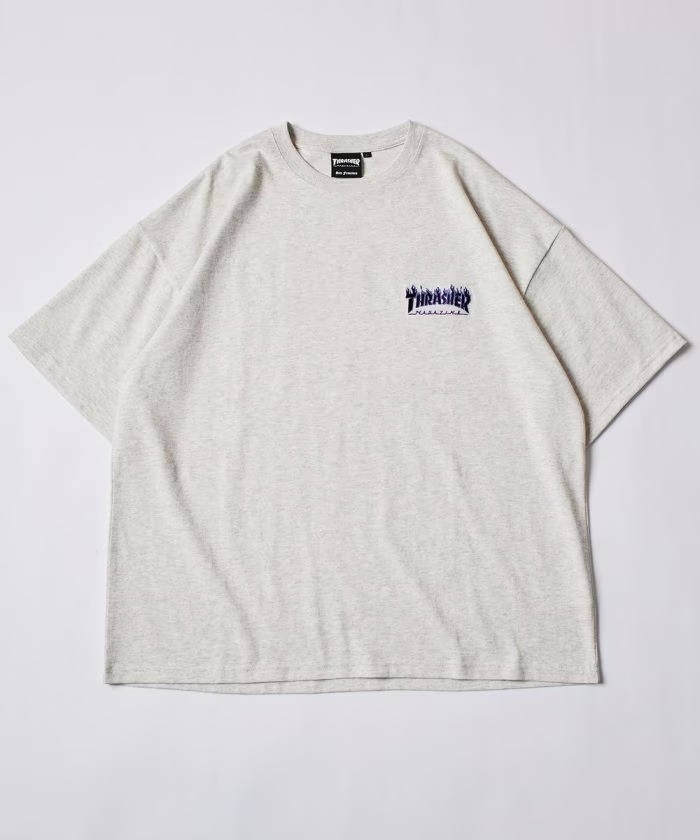 THRASHER × FREAK’S STORE 発泡プリントで表現されたブランドロゴTEE (スラッシャー フリークスストア)