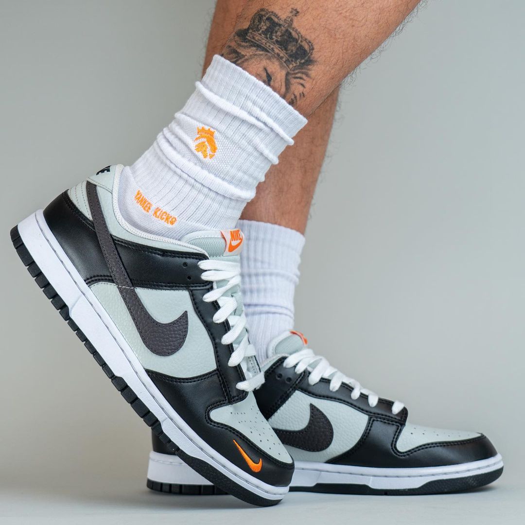 2023年 発売予定！ナイキ ダンク ロー “ミニスウッシュ/ホワイト/ブラック” (NIKE DUNK LOW “Mini Swoosh/White/Black”) [FN7808-001]