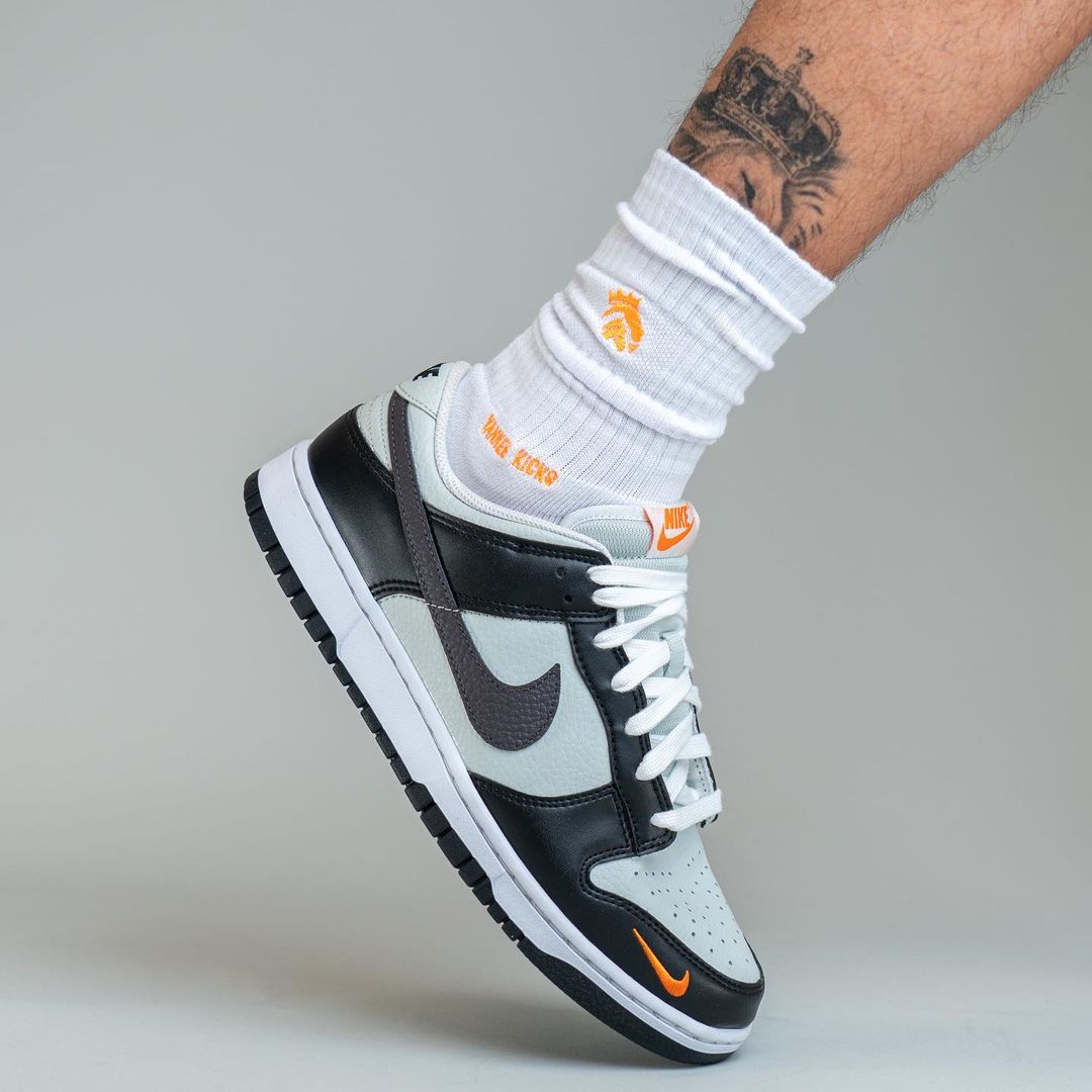 2023年 発売予定！ナイキ ダンク ロー “ミニスウッシュ/ホワイト/ブラック” (NIKE DUNK LOW “Mini Swoosh/White/Black”) [FN7808-001]