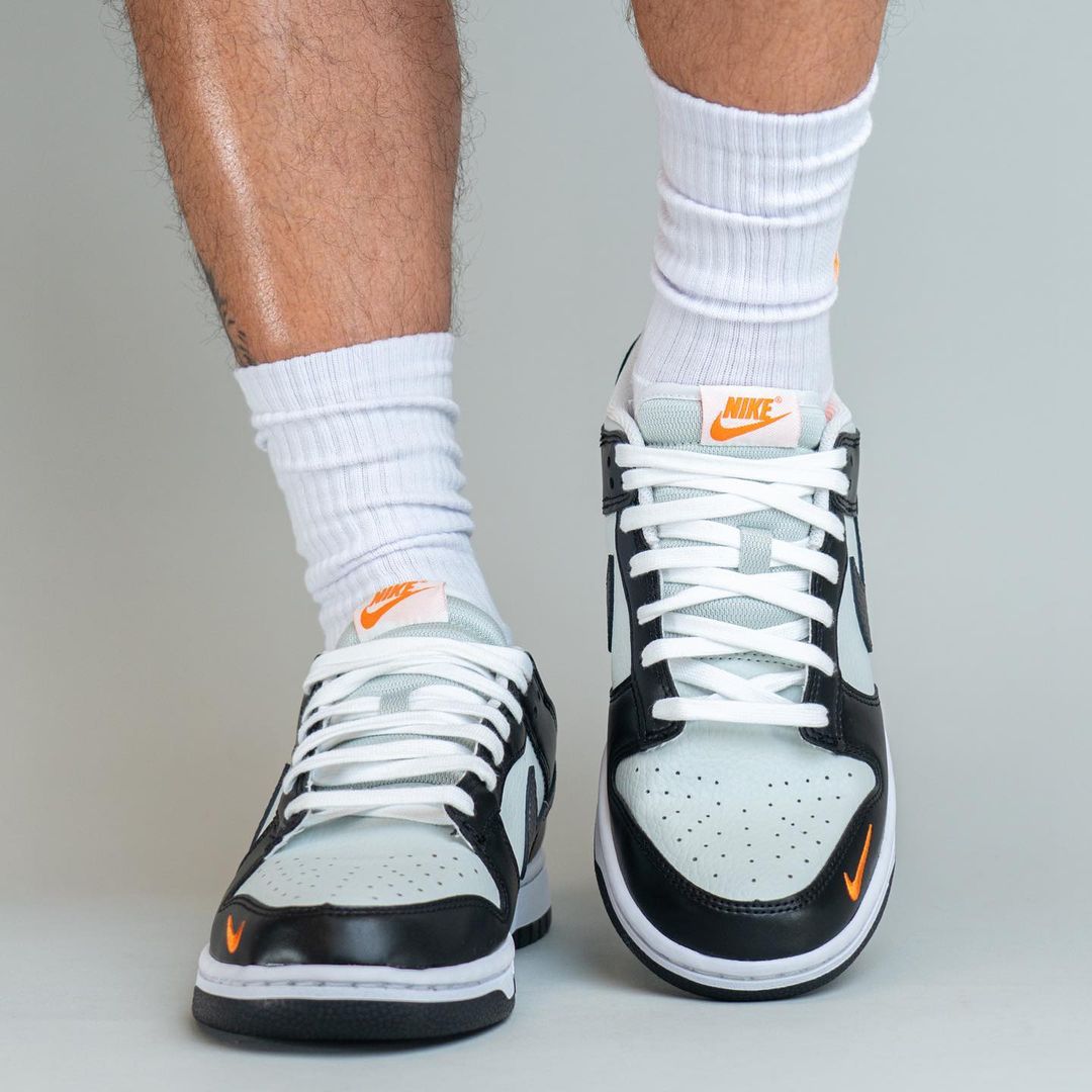 2023年 発売予定！ナイキ ダンク ロー “ミニスウッシュ/ホワイト/ブラック” (NIKE DUNK LOW “Mini Swoosh/White/Black”) [FN7808-001]