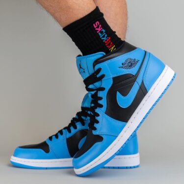 【国内 7/21 発売予定】ナイキ エア ジョーダン 1 ミッド “ユニバーシティブルー/ブラック” (NIKE AIR JORDAN 1 MID “University Blue/Black”) [DQ8426-401]