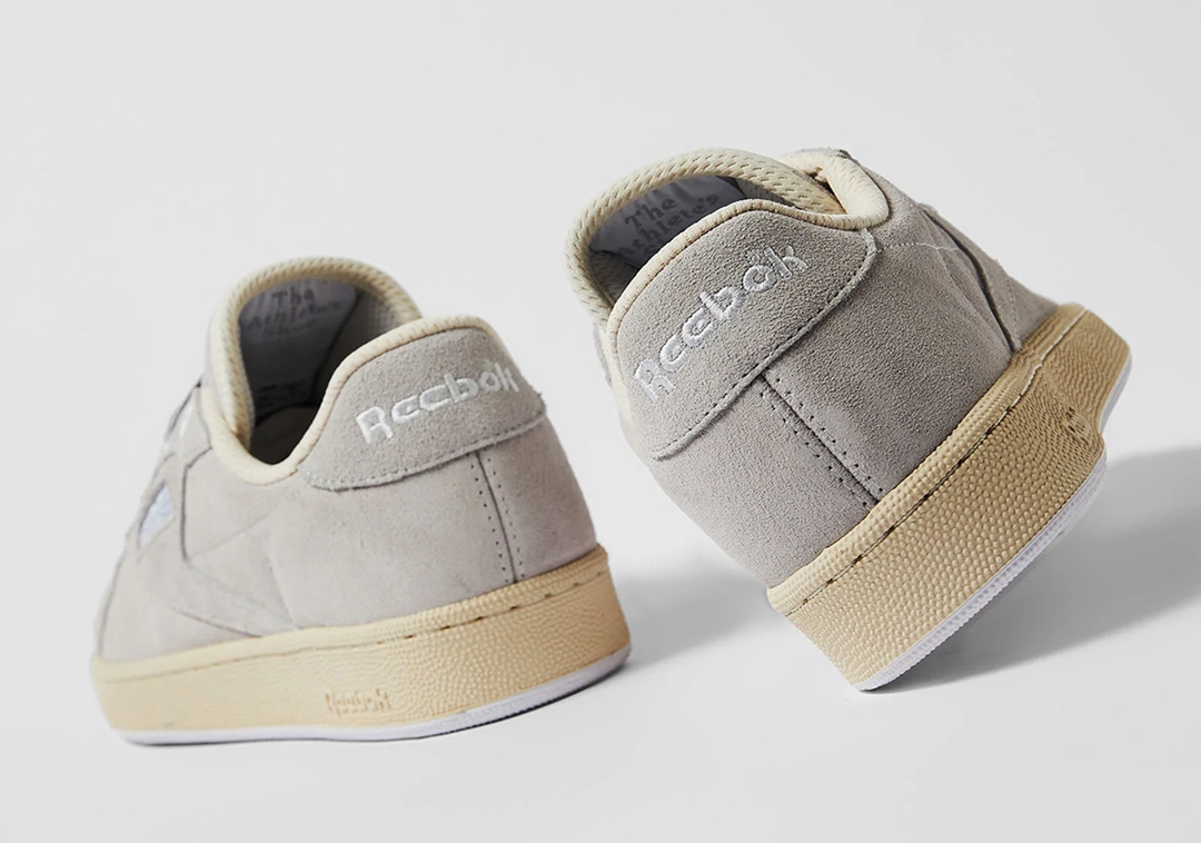 【国内 3/17 発売】Sneeze Magazine × REEBOK CLUB C GROUNDS (スニーズ マガジン リーボック クラブ C グラウンズ) [HP6470/HP6471]