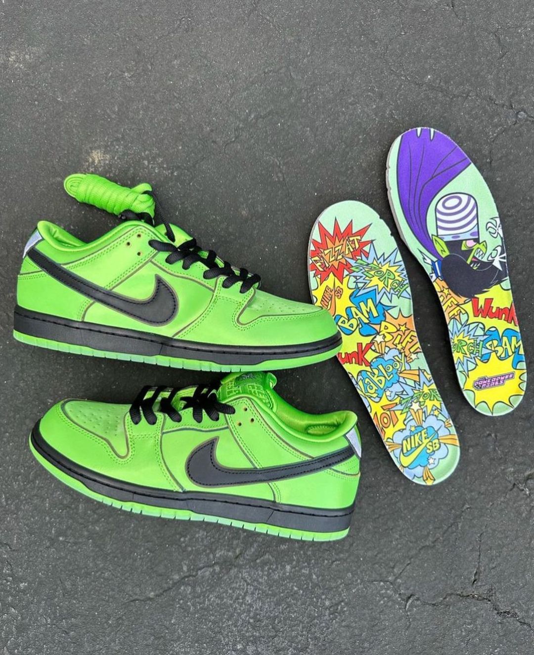 【国内 12/14、12/15 発売】The Powerpuff Girls x NIKE SB DUNK LOW (パワーパフガールズ ナイキ SB ダンク ロー) [FD2631-600/FZ8320-400/FZ8319-300]