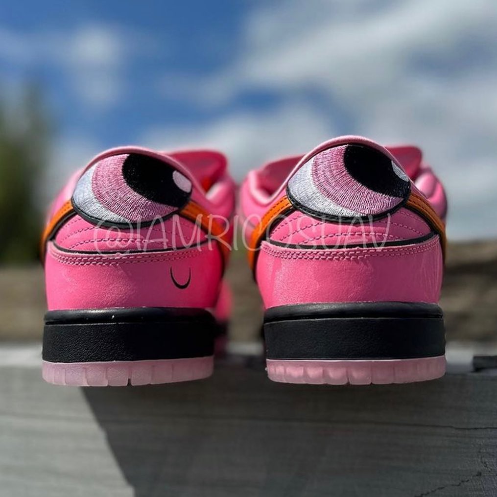 【国内 12/14、12/15 発売】The Powerpuff Girls x NIKE SB DUNK LOW (パワーパフガールズ ナイキ SB ダンク ロー) [FD2631-600/FZ8320-400/FZ8319-300]