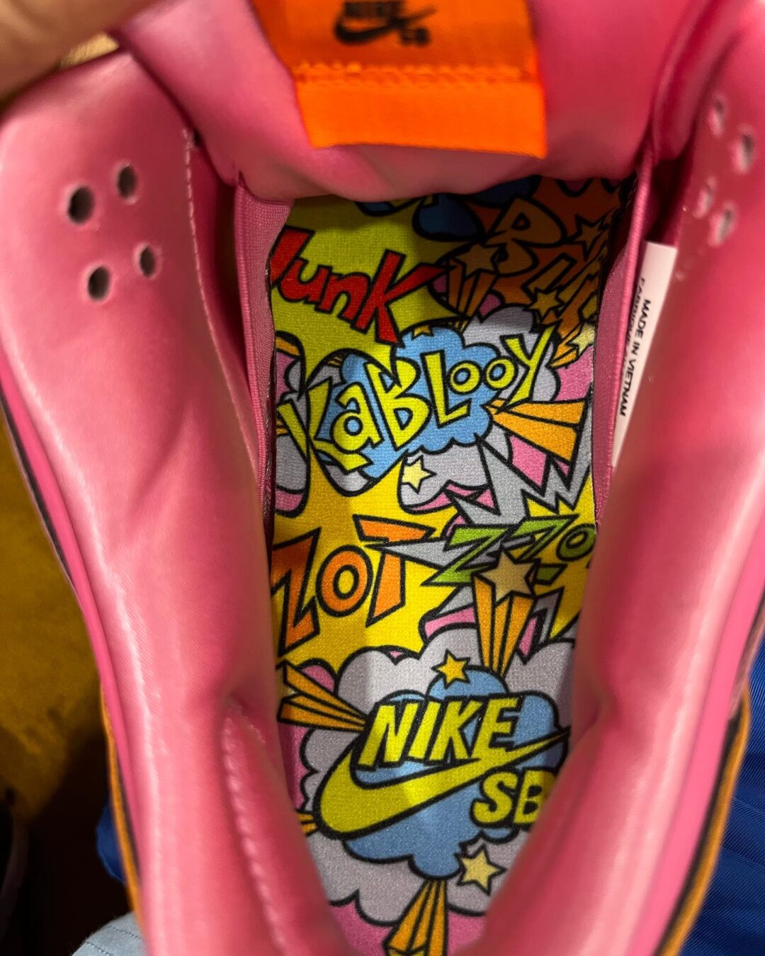 【国内 12/14、12/15 発売】The Powerpuff Girls x NIKE SB DUNK LOW (パワーパフガールズ ナイキ SB ダンク ロー) [FD2631-600/FZ8320-400/FZ8319-300]