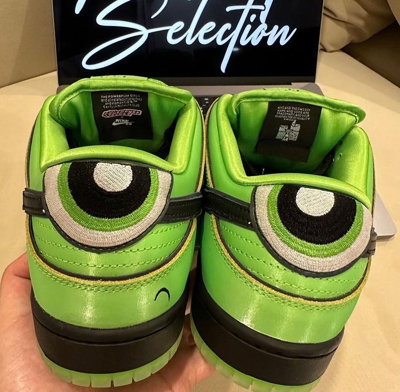 【国内 12/14、12/15 発売】The Powerpuff Girls x NIKE SB DUNK LOW (パワーパフガールズ ナイキ SB ダンク ロー) [FD2631-600/FZ8320-400/FZ8319-300]