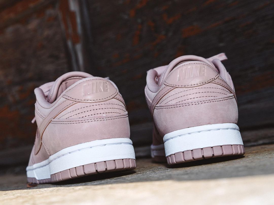 【国内 4/17 発売予定】ナイキ ウィメンズ ダンク ロー プレミアム MF “ピンクオックスフォード” (NIKE WMNS DUNK LOW PREMIUM MF “Pink Oxford”) [DV7415-600]