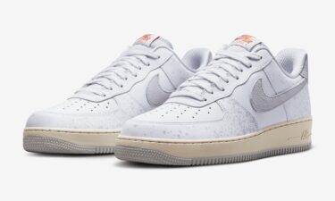 海外発売！ナイキ エア フォース 1 07 ロー "スプレープリント/ホワイト/ライトアイアンオール" (NIKE AIR FORCE 1 07 LOW "White/Light Iron Ore") [FD9758-100]