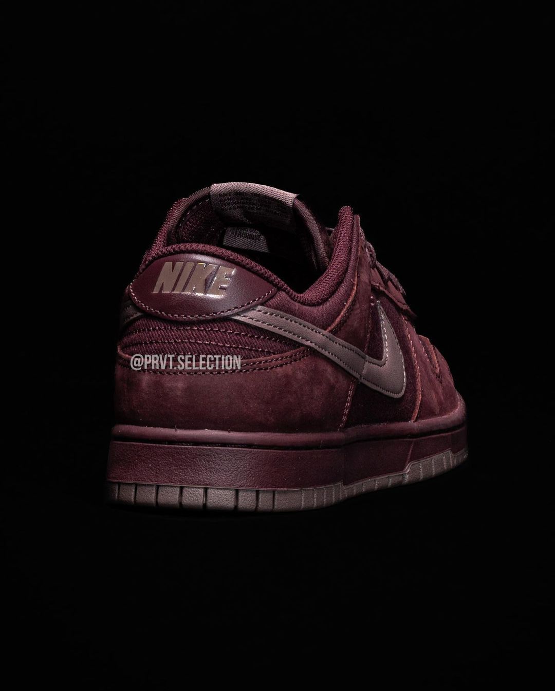 海外 11/2 発売予定！ナイキ ダンク ロー レトロ プレミアム “バーガンディクラッシュ” (NIKE DUNK LOW RETRO PREMIUM “Burgundy Crush”) [FB8895-600]