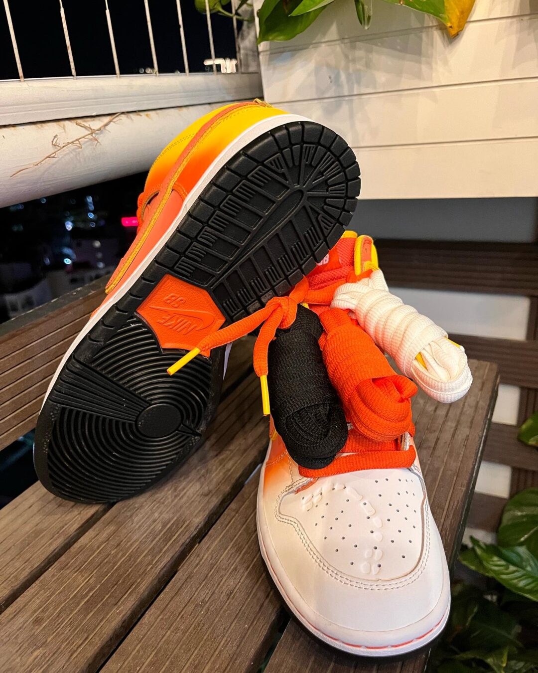 【国内 10/22 発売】ナイキ SB ダンク ハイ “ハロウィン 2023/スウィートトゥース” (NIKE SB DUNK HIGH “Halloween 2023/Sweet Tooth”) [FN5107-700]