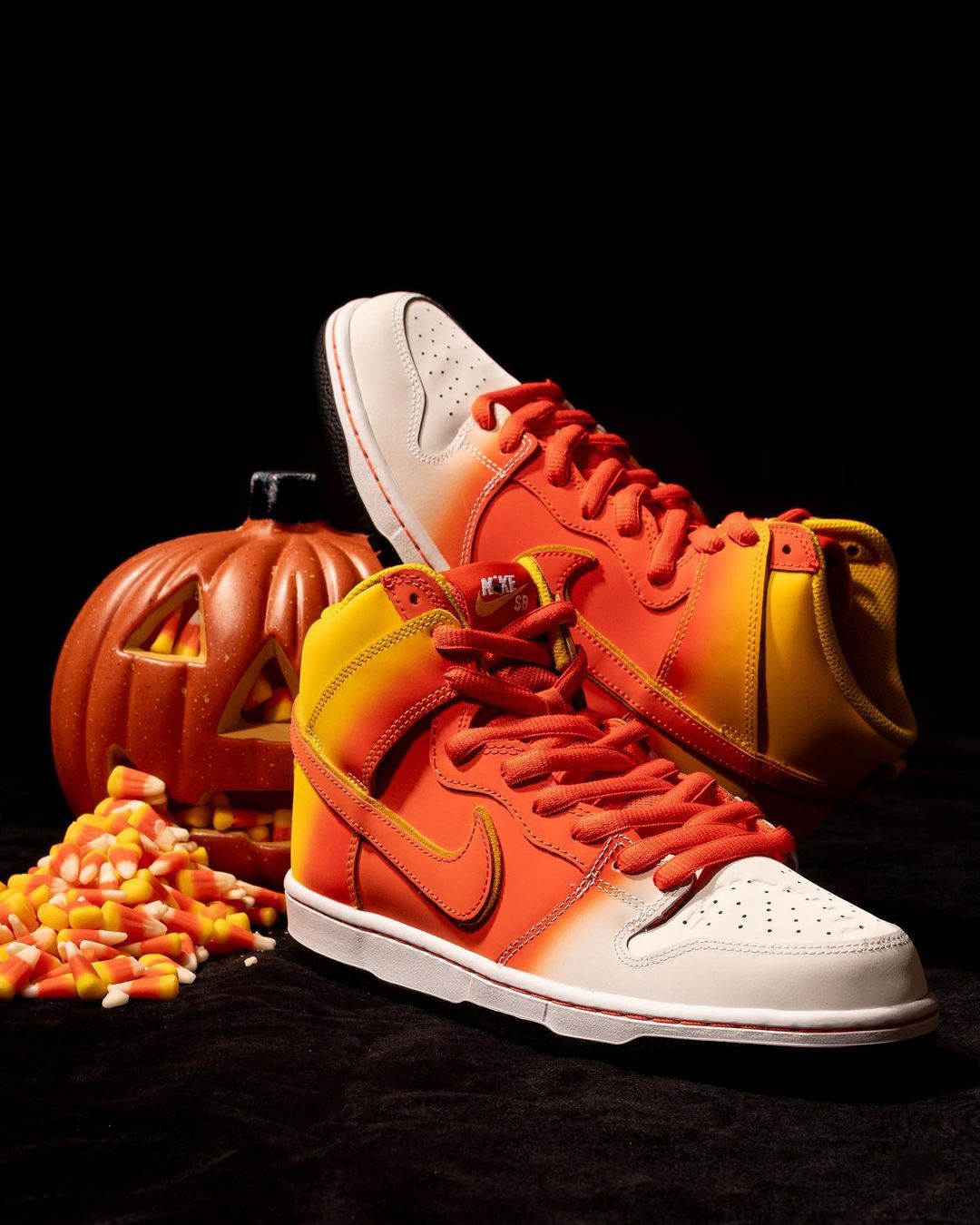 【国内 10/22 発売】ナイキ SB ダンク ハイ “ハロウィン 2023/スウィートトゥース” (NIKE SB DUNK HIGH “Halloween 2023/Sweet Tooth”) [FN5107-700]