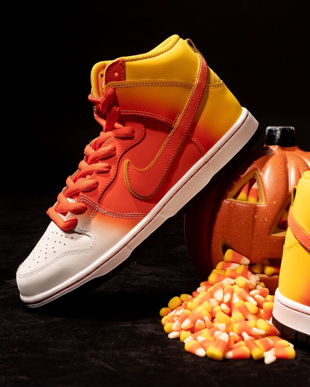 【国内 10/22 発売】ナイキ SB ダンク ハイ “ハロウィン 2023/スウィートトゥース” (NIKE SB DUNK HIGH “Halloween 2023/Sweet Tooth”) [FN5107-700]