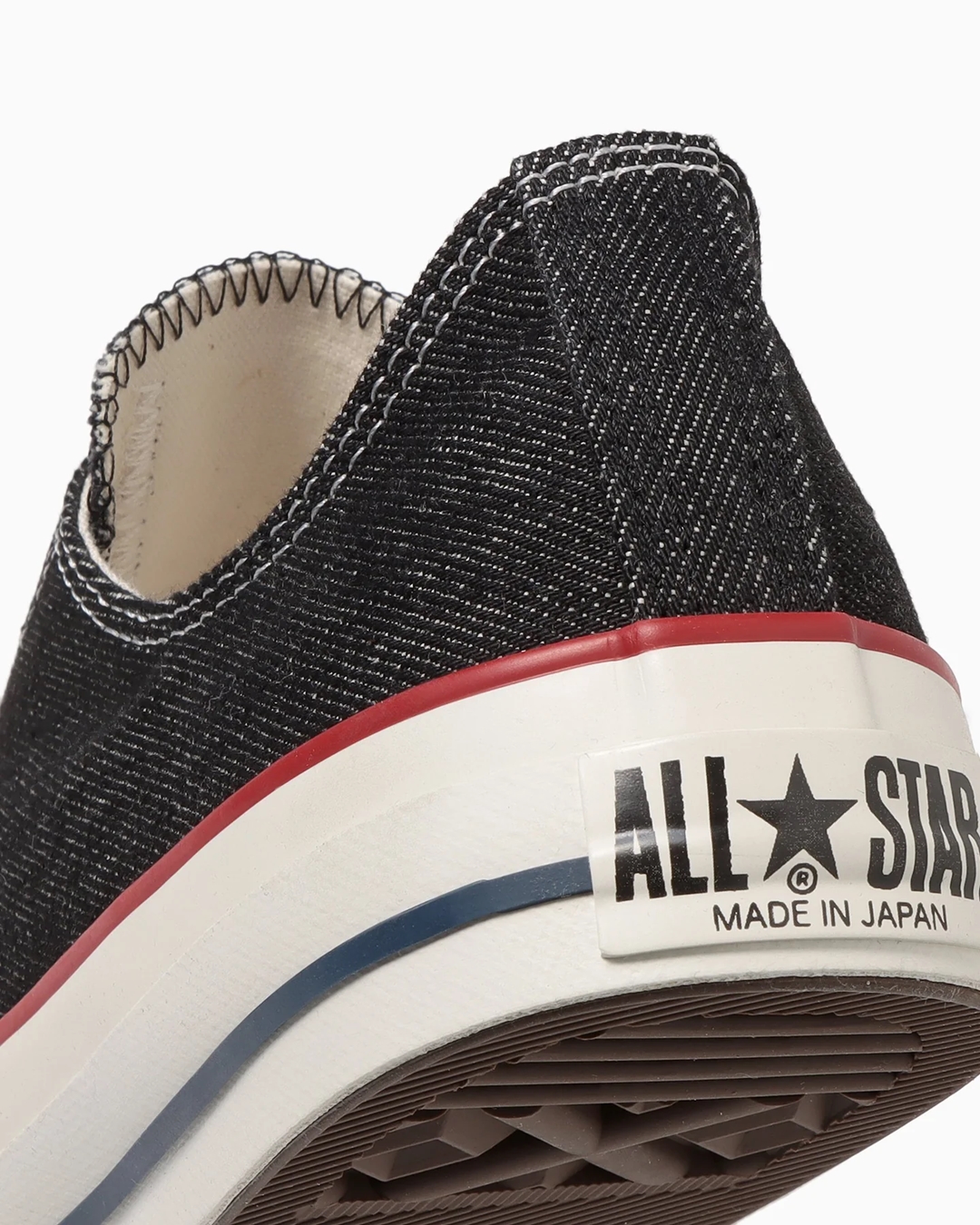 【4/28 発売】アッパーに岡山産のブラックデニム+トリコカラーを採用した CONVERSE ALL STAR J OKAYAMADENIM OX/HI (コンバース オールスター オカヤマデニム)