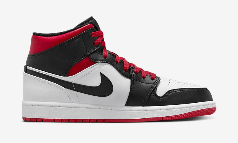 【国内 6/26 発売】ナイキ エア ジョーダン 1 ミッド “ホワイト/ジムレッド/ブラック” (NIKE AIR JORDAN 1 MID “White/Gym Red/Black”) [DQ8426-106]