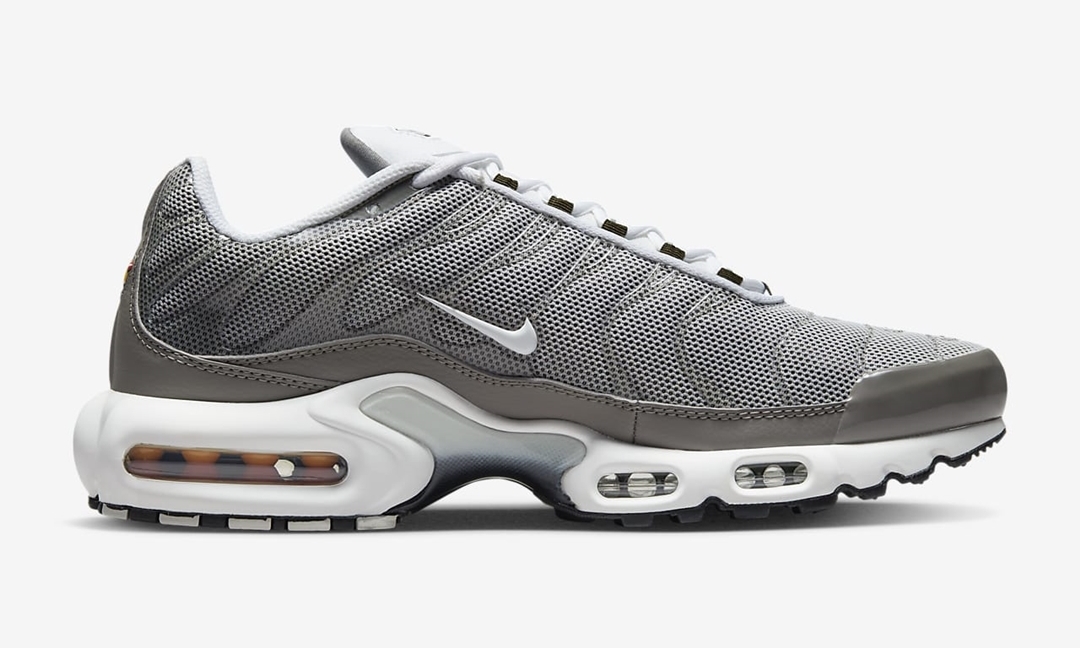 【国内 4/7 発売】ナイキ エア マックス プラス SE “ブラック/フラットピューター” (NIKE AIR MAX PLUS “Black/Flat Pewter”) [DV7665-001/DV7665-002]