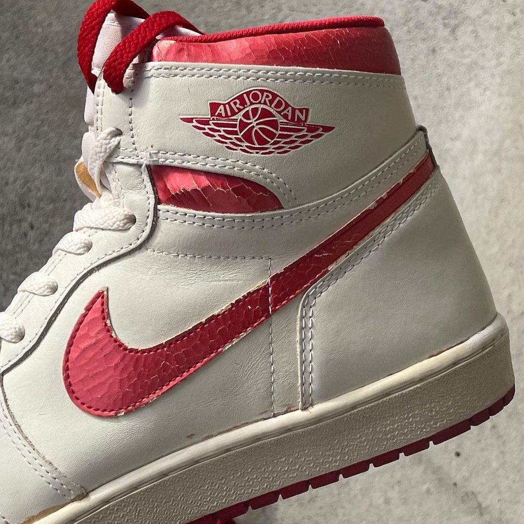 【2024年 6/22 発売】ナイキ エア ジョーダン 1 ハイ 85 “メタリックバーガンディ” (NIKE AIR JORDAN 1 HIGH 85 “Metallic Burgundy”) [BQ4422-161]