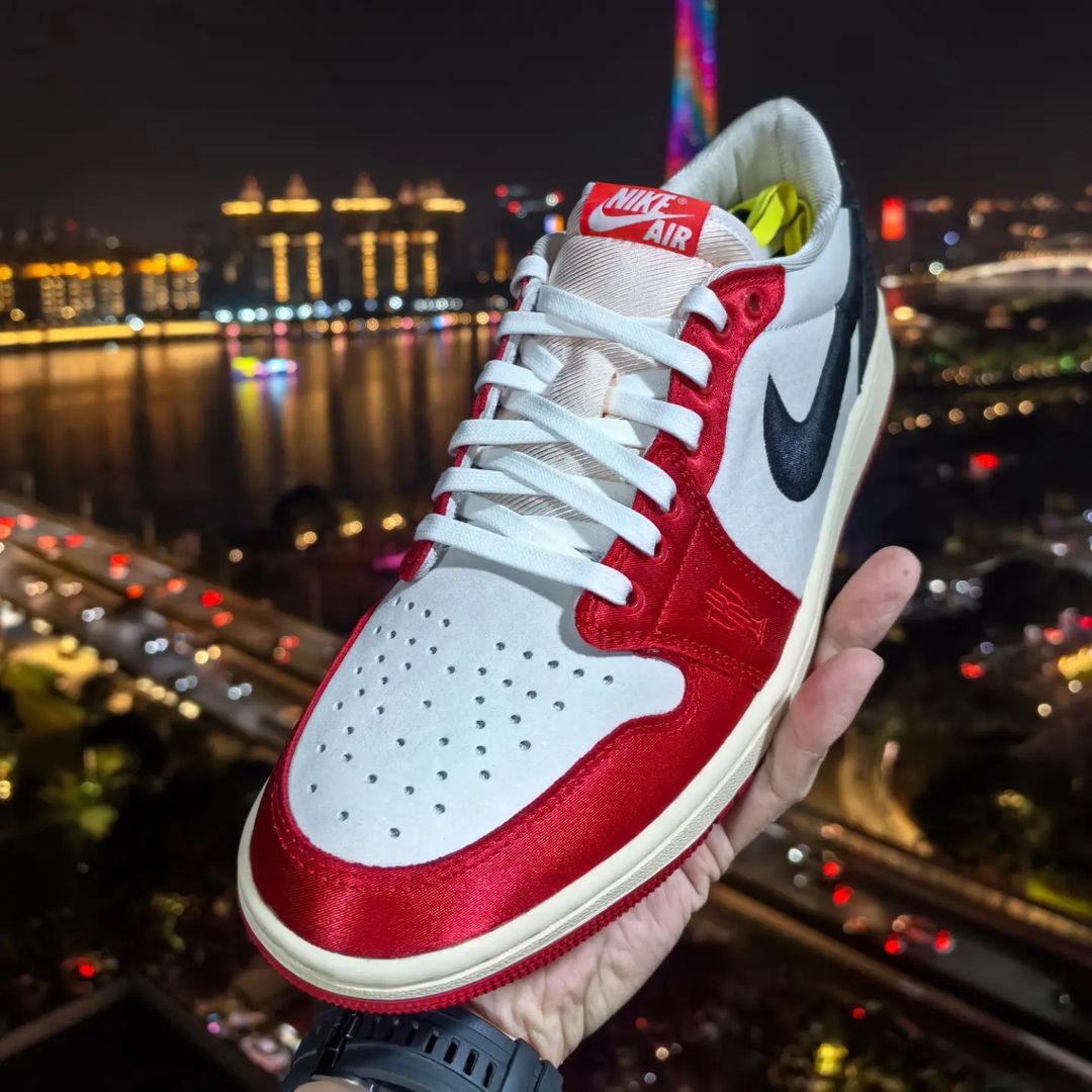 【国内 2024年 3/21 発売】Trophy Room × NIKE AIR JORDAN 1 LOW SP “Black/Sail” “Sail/Black/Vrsity Red” (トロフィールーム ナイキ エア ジョーダン 1 ロー SP “ブラック/セイル” “セイル/ブラック/バーシティレッド”) [FN0432-017/FN0432-100]