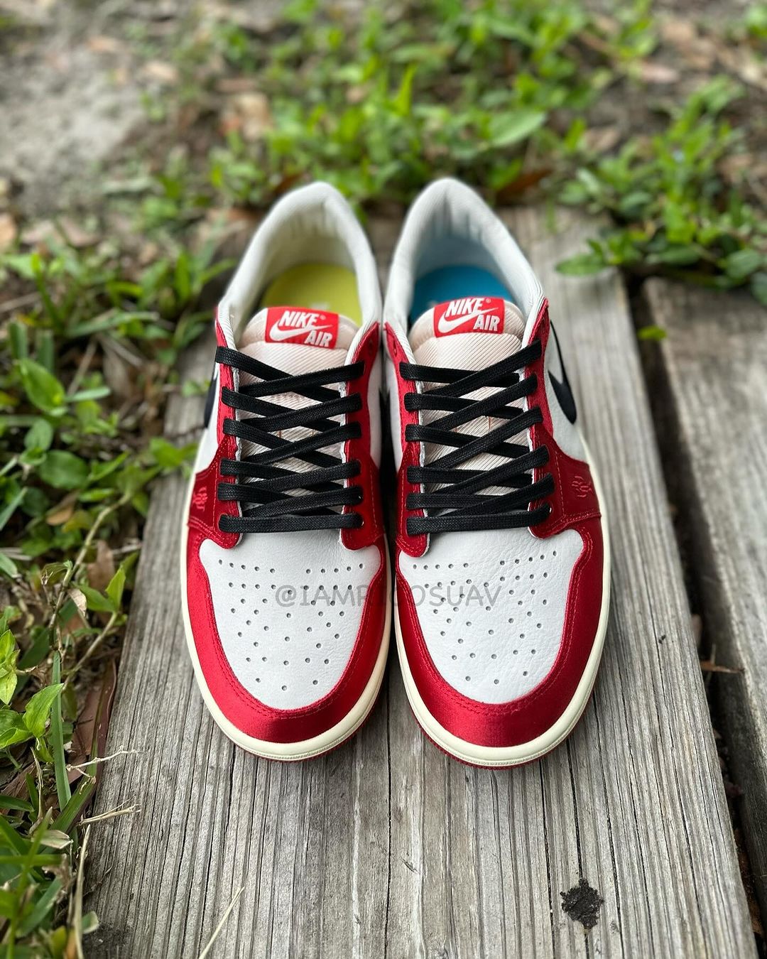 【国内 2024年 3/21 発売】Trophy Room × NIKE AIR JORDAN 1 LOW SP “Black/Sail” “Sail/Black/Vrsity Red” (トロフィールーム ナイキ エア ジョーダン 1 ロー SP “ブラック/セイル” “セイル/ブラック/バーシティレッド”) [FN0432-017/FN0432-100]