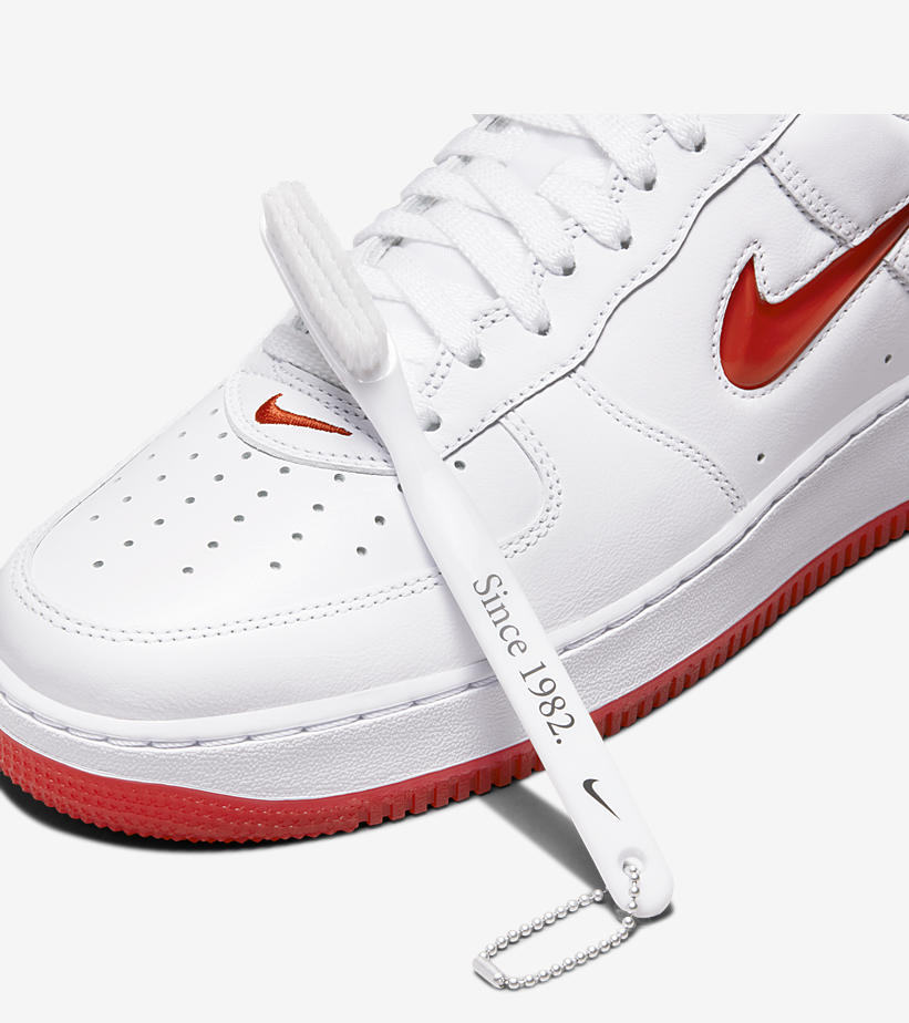 【国内 7/7 発売予定】ナイキ エア フォース 1 ロー ジュエル “ホワイト/ユニバーシティレッド” (NIKE AIR FORCE 1 LOW JEWEL “White/University Red”) [FN5924-101]