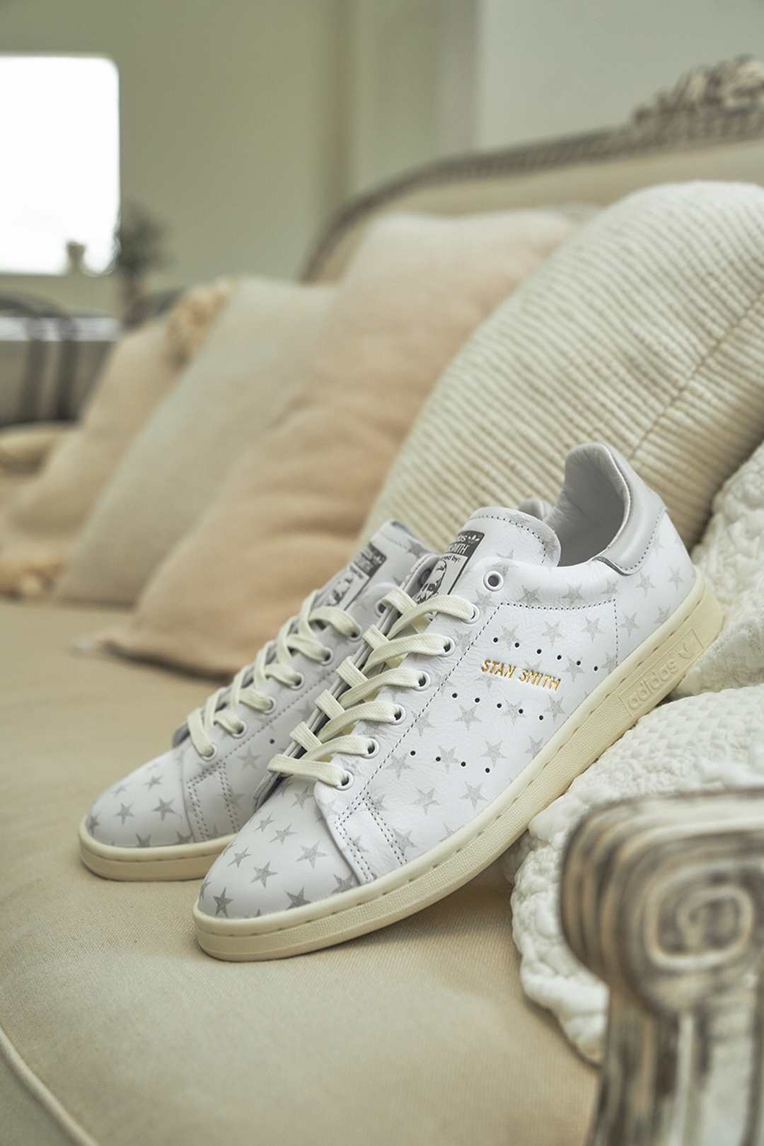 【国内 4/18、4/25 発売】atmos × adidas Originals STAN SMITH LUX “Star Print/White” (アトモス アディダス オリジナルス スタンスミス ラックス “スタープリント/ホワイト”) [IF9990]