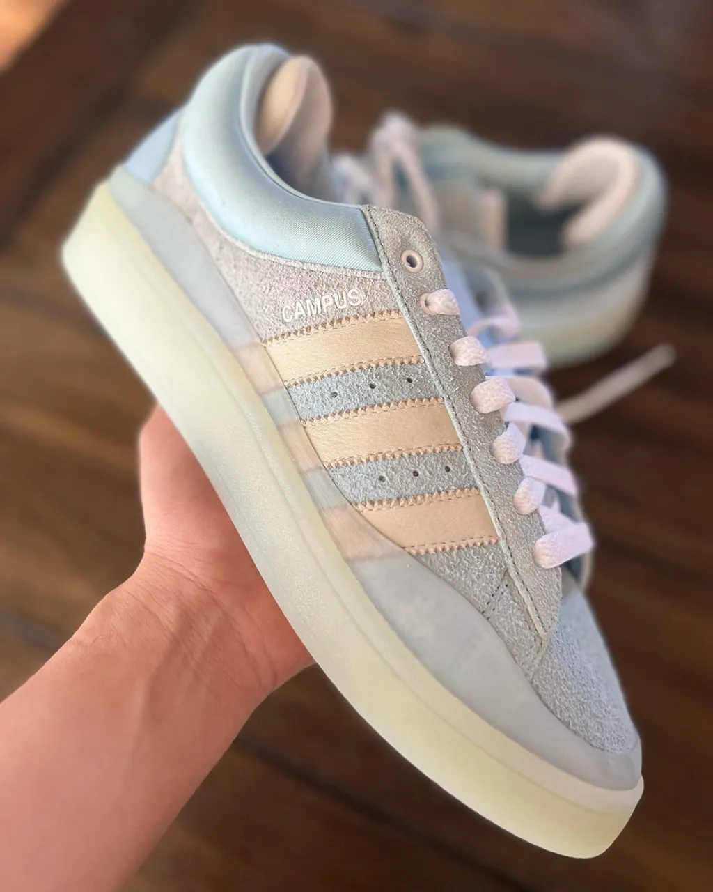 Bad Bunny × adidas Originals CAMPUS “Blue Tint” (バッド・バニー アディダス オリジナルス キャンパス “ブルーティント”)