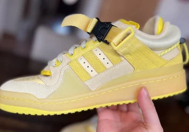 【サンプル】Bad Bunny × adidas Originals FORUM BUCKLE LOW “Yellow” (バッド・バニー アディダス オリジナルス フォーラム バックル ロー “イエロー”)