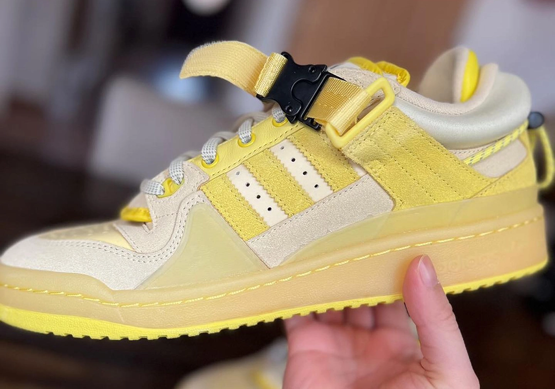 【サンプル】Bad Bunny × adidas Originals FORUM BUCKLE LOW "Yellow" (バッド・バニー アディダス オリジナルス フォーラム バックル ロー "イエロー")