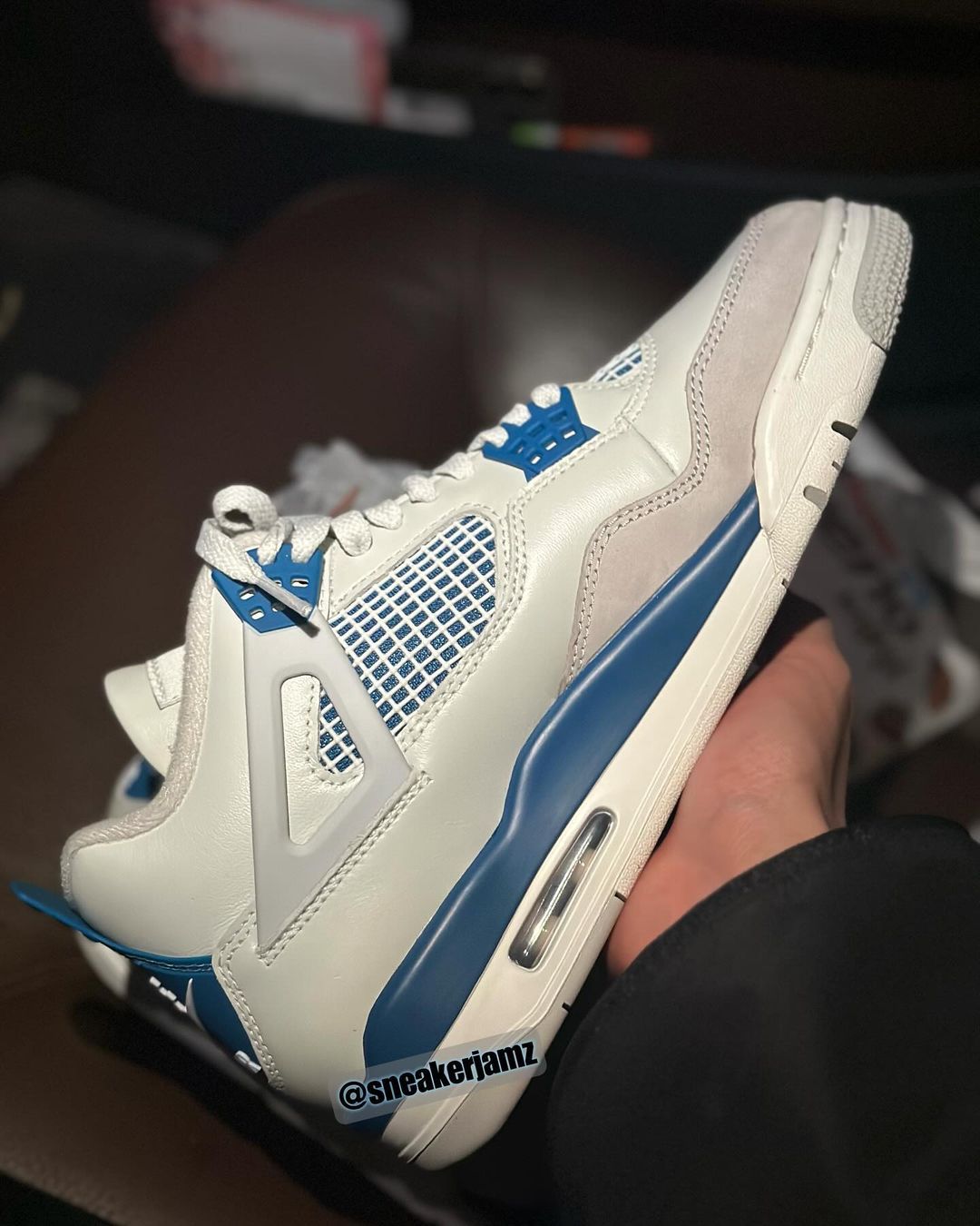 【2024年 5/4 発売】ナイキ エア ジョーダン 4 ”インダストリアルブルー” (NIKE AIR JORDAN 4 “Industrial Blue”) [FV5029-141]