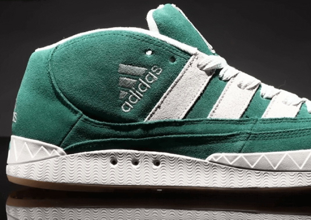 【国内 5/13 発売】atmos × adidas Originals ADIMATIC MID “Collegiate Green” (アディダス オリジナルス アディマティック ミッド “カレッジグリーン”) [IE0022]