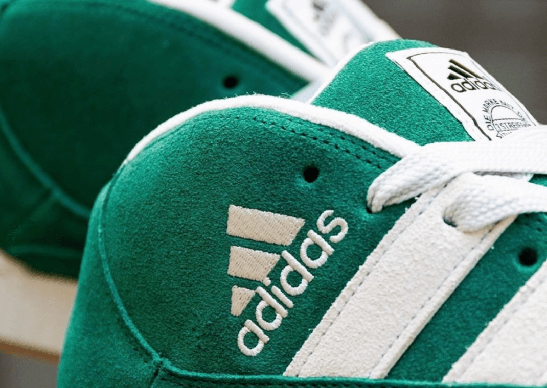 【国内 5/13 発売】atmos × adidas Originals ADIMATIC MID “Collegiate Green” (アディダス オリジナルス アディマティック ミッド “カレッジグリーン”) [IE0022]