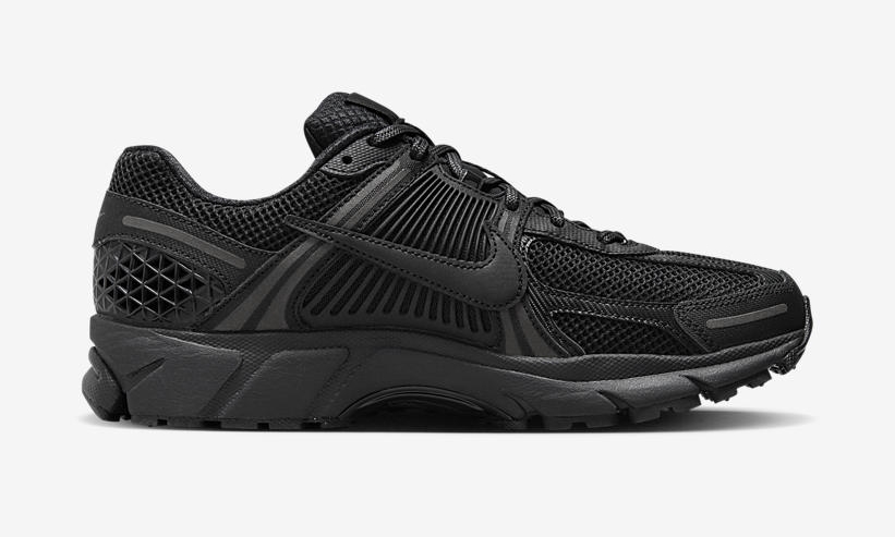 【国内 7/7 発売予定】ナイキ ズーム ボメロ 5 SP “トリプルブラック” (NIKE ZOOM VOMERO 5 “Triple Black”) [BV1358-003]