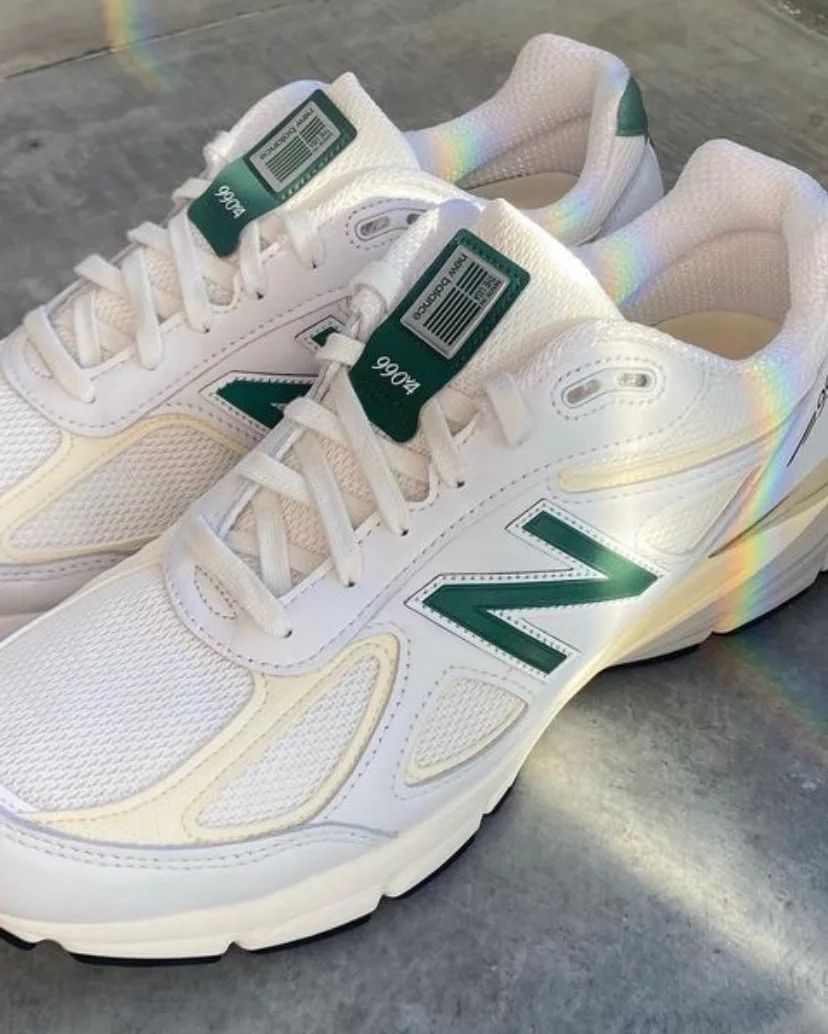 【国内 9/7 発売予定】New Balance U990v4 TC4 “Calcium/Forest Green” Made in USA (ニューバランス メイドインUSA)