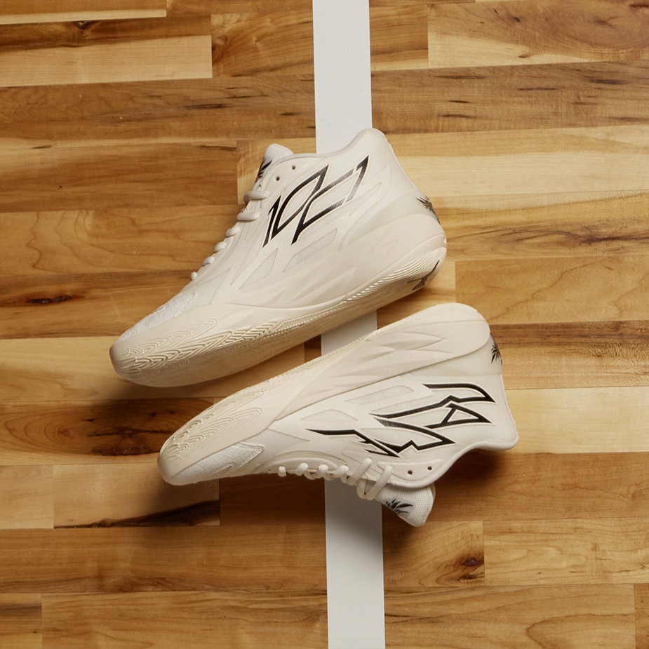 【国内 5/26 発売】PUMA MB.02 WHISPERS “Frosted Ivory” (プーマ ラメロ・ボール LaMelo Ball) [378319-01]