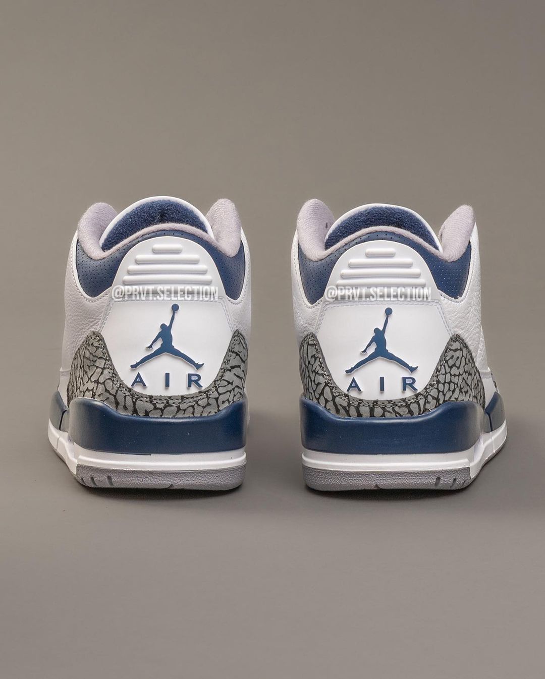 【国内 1/27 発売】ナイキ エア ジョーダン 3 レトロ “ホワイト/ネイビー/セメント” (NIKE AIR JORDAN 3 RETRO “White/Navy/Cement”) [CT8532-140]