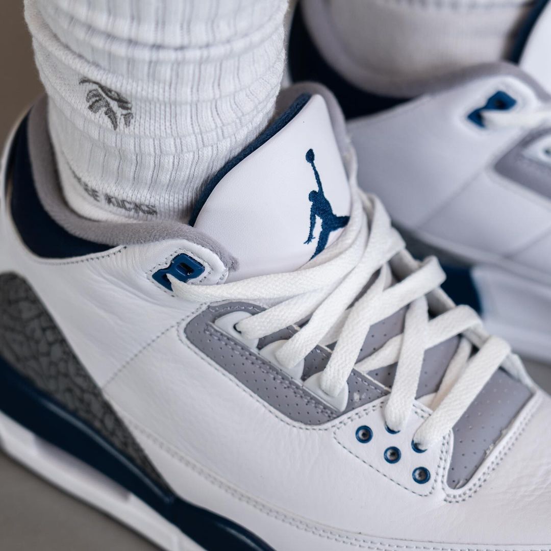 【国内 1/27 発売】ナイキ エア ジョーダン 3 レトロ “ホワイト/ネイビー/セメント” (NIKE AIR JORDAN 3 RETRO “White/Navy/Cement”) [CT8532-140]