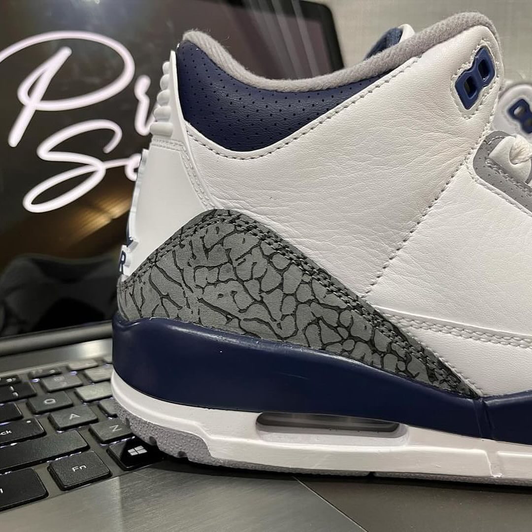 【国内 1/27 発売】ナイキ エア ジョーダン 3 レトロ “ホワイト/ネイビー/セメント” (NIKE AIR JORDAN 3 RETRO “White/Navy/Cement”) [CT8532-140]