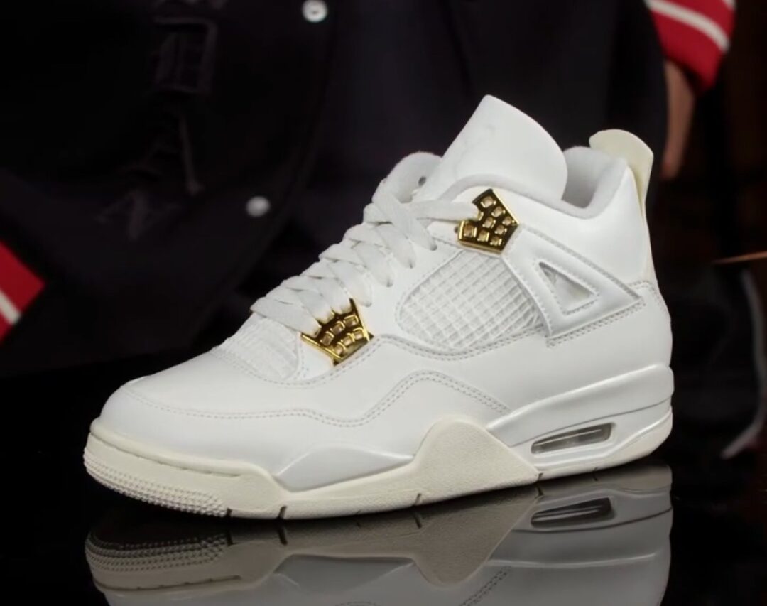 【2024年 2/28 発売】ナイキ ウィメンズ エア ジョーダン 4 レトロ “セイル/メタリックゴールド″ (NIKE WMNS AIR JORDAN 4 RETRO “Sail/Metallic Gold”) [AQ9129-170]