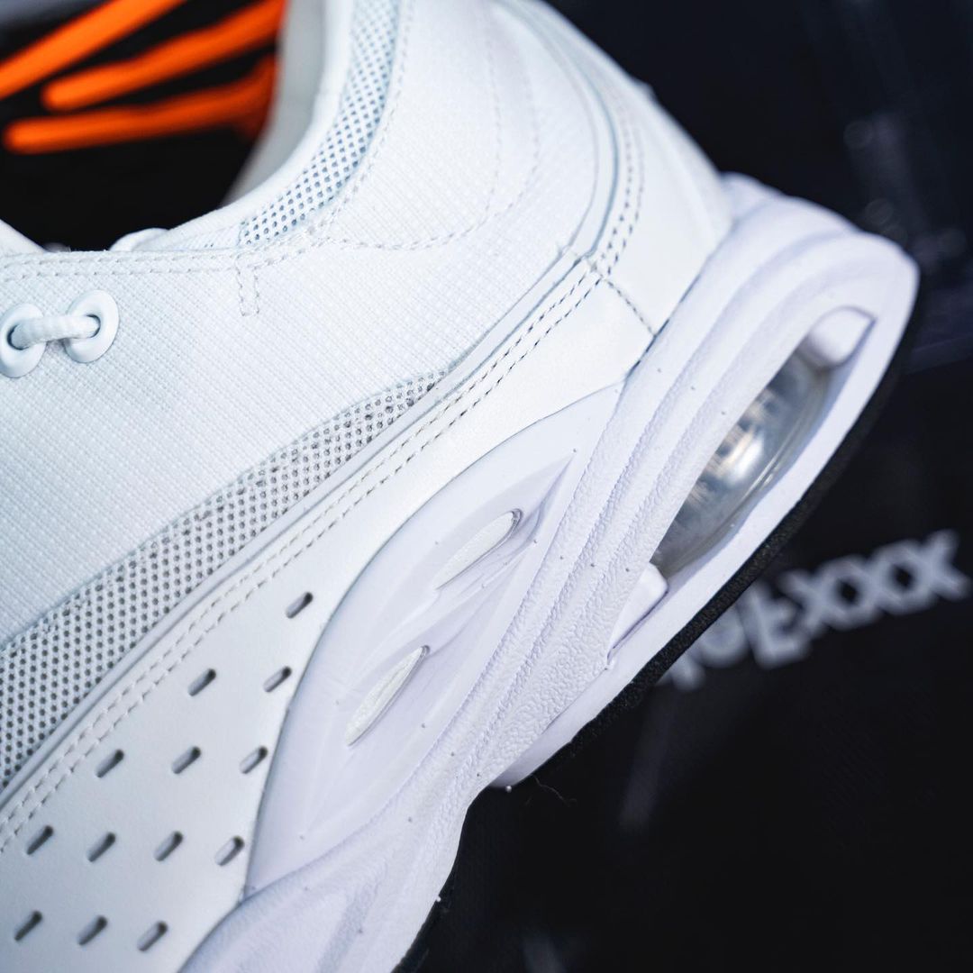【2024年 2/22 & 6/14 発売】DRAKE NOCTA × NIKE AIR ZOOM DRIVE (ドレイク ノクタ ナイキ エア ズーム ドライブ) [DX5854-001/DX5854-100]
