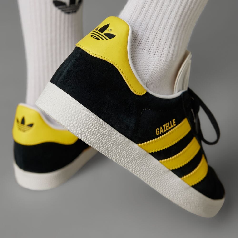 【国内 5/5 発売】1991年モデルを忠実に復刻！adidas Originals GAZELLE “Core Black/Impact Yellow” (アディダス オリジナルス ガゼル “コアブラック/インパクトイエロー”) [IG0669]