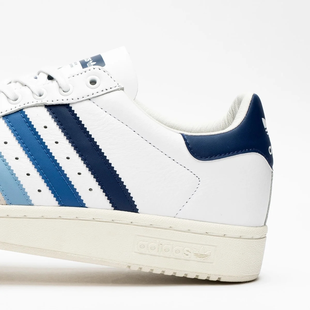 【国内 5/30 発売】Sneakersnstuff限定カラー adidas Originals HRLM “White/Blue” (アディダス オリジナルス) [ID7398]