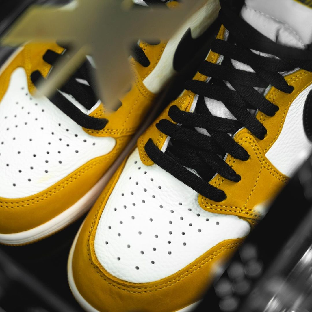 【国内 12/27 発売】ナイキ エア ジョーダン 1 ハイ OG “イエローオークル/ブラック” (NIKE AIR JORDAN 1 HIGH OG “Yellow Ochre/Black”) [DZ5485-701]