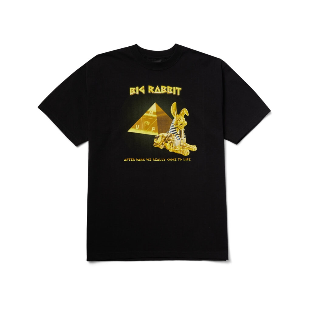 HUF × ラッパー「Freddie Gibbs/フレディ・ギブス」コラボ “After Dark We Really Come to Life. “が 国内 5/25、5/26 発売 (ハフ)