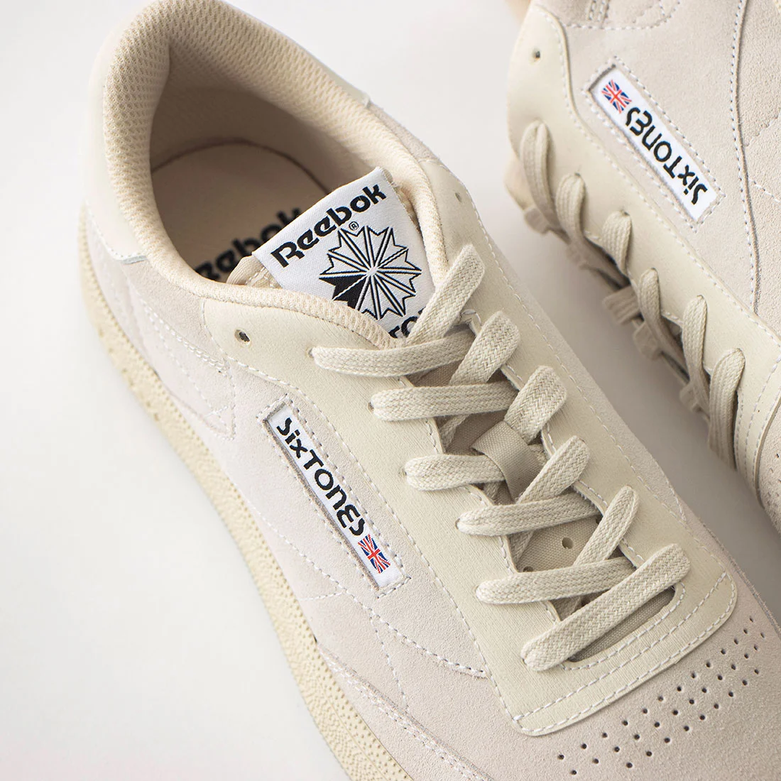 【2023年 10/28 店舗再販】SixTONES × リーボック 最新コラボ「“Summer Kicks” COLLECTION CLUB C 85 VINTAGE」 (ストーンズ REEBOK)