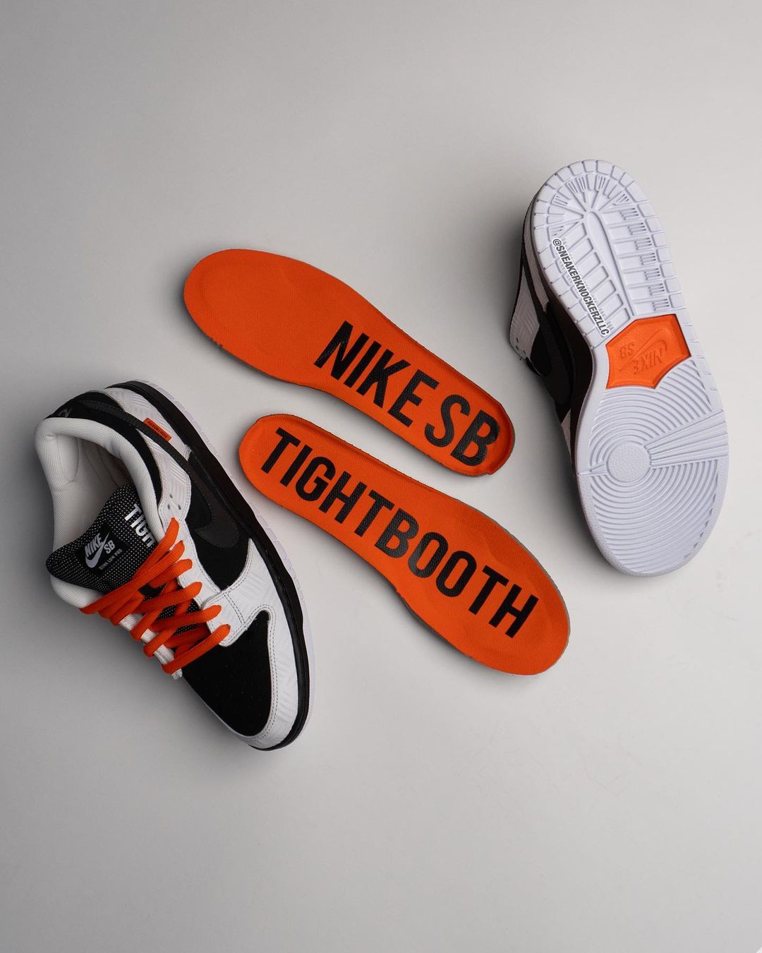 国内 11/11、11/14 発売】TIGHTBOOTH × NIKE SB DUNK LOW (タイト